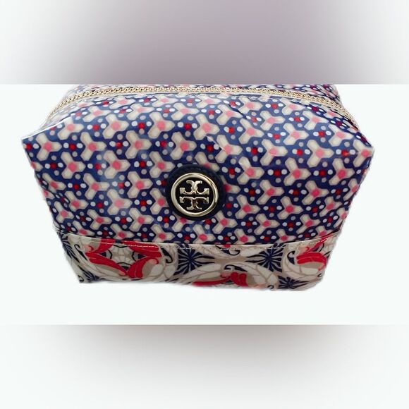 TORY BURCH COSMETIC POUCH - Picture 12 of 14